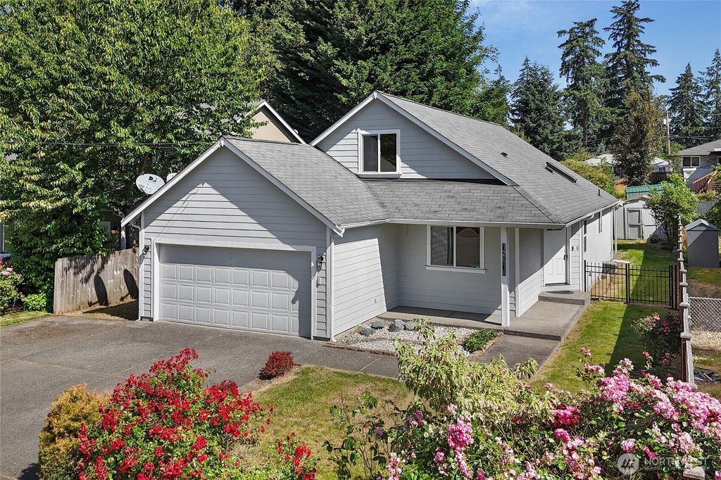 12618 Naomilawn Drive SW, Lakewood, WA 98498