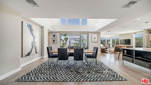 450 N Palm Drive 506PH, Beverly Hills, CA 90210