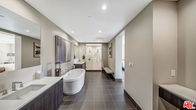 450 N Palm Drive 506PH, Beverly Hills, CA 90210