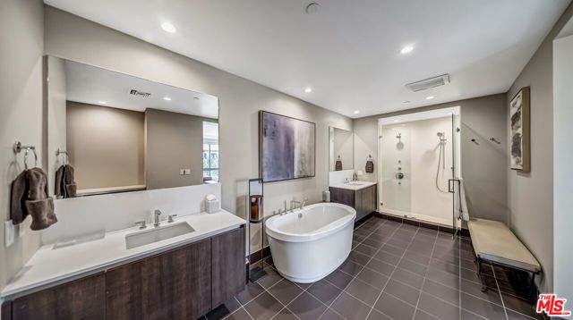 450 N Palm Drive 506PH, Beverly Hills, CA 90210