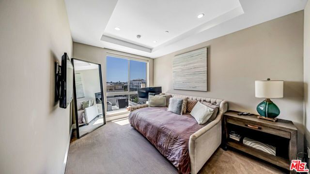 450 N Palm Drive 506PH, Beverly Hills, CA 90210