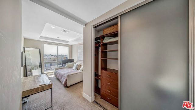 450 N Palm Drive 506PH, Beverly Hills, CA 90210