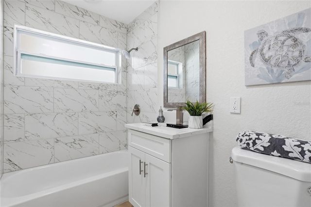 214 45TH AVENUE NE, St Petersburg, FL 33703