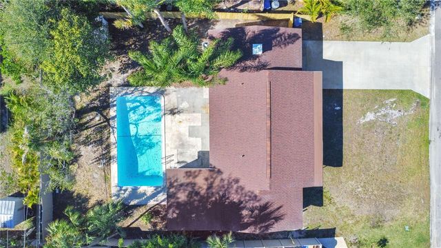 214 45TH AVENUE NE, St Petersburg, FL 33703