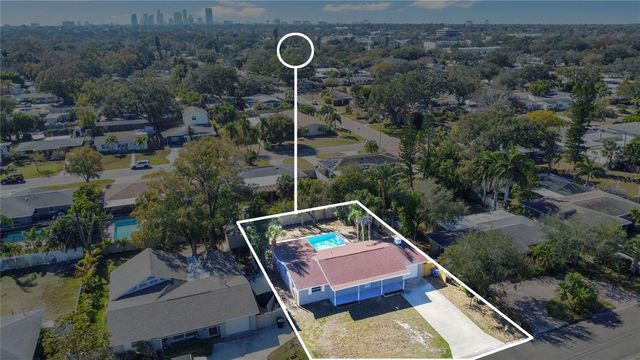 214 45TH AVENUE NE, St Petersburg, FL 33703