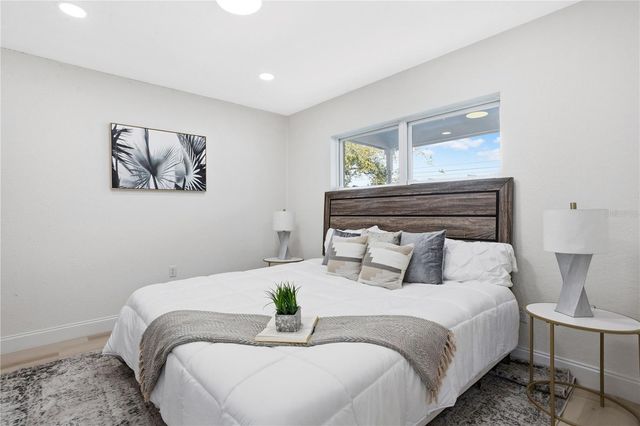 214 45TH AVENUE NE, St Petersburg, FL 33703