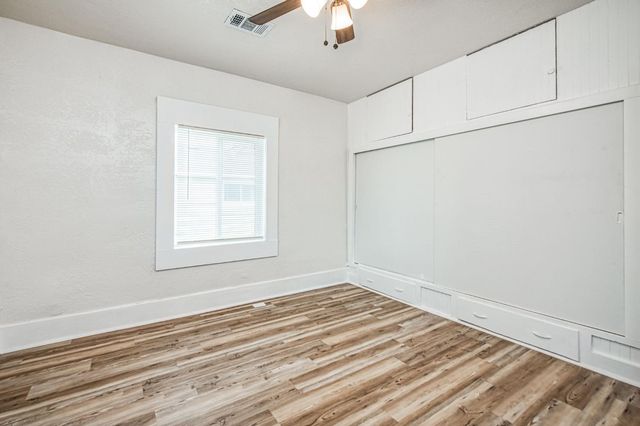 2710 C Street, Selma, CA 93662