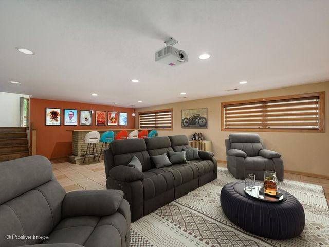 9414 Ozanam Avenue, Morton Grove, IL 60053