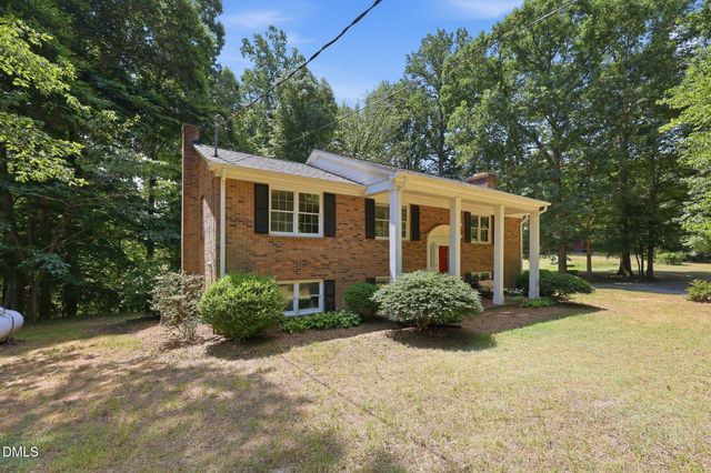 913 Riverview Road, Raleigh, NC 27610