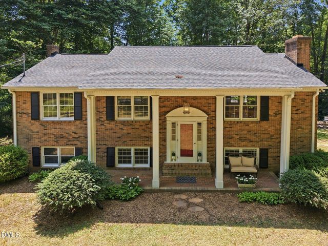 913 Riverview Road, Raleigh, NC 27610