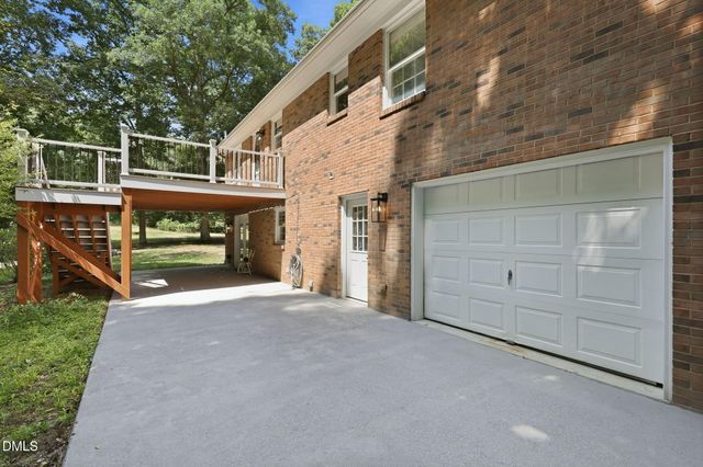 913 Riverview Road, Raleigh, NC 27610