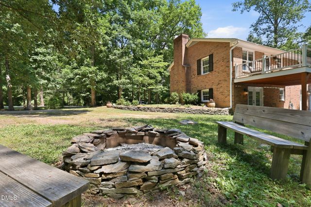 913 Riverview Road, Raleigh, NC 27610