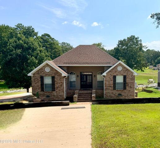 501 Lowe Circle, Richland, MS 39218