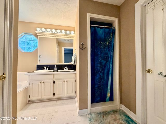 501 Lowe Circle, Richland, MS 39218