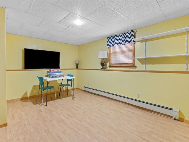 377 Read St, Seekonk, MA 02771