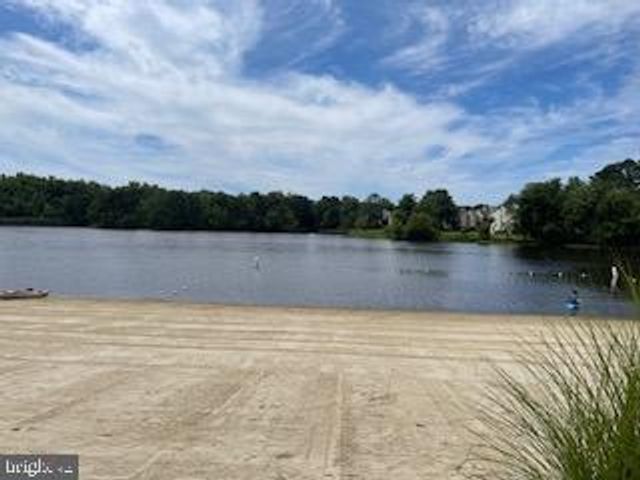 8 CHELMSFORD COURT, Marlton, NJ 08053