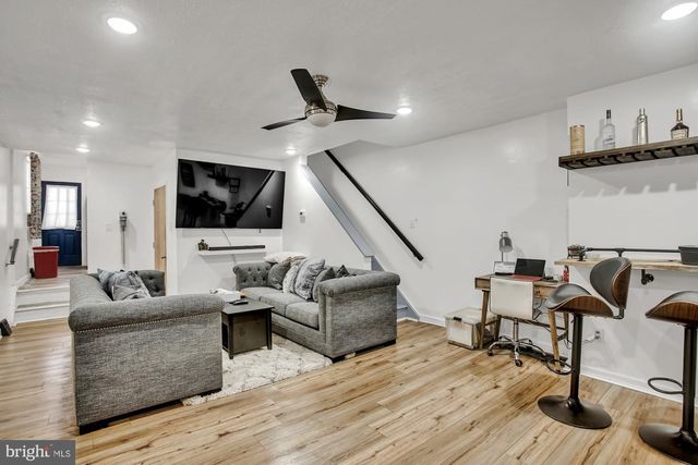 1900 W BRISTOL ST, Philadelphia, PA 19140