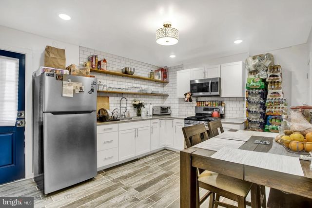 1900 W BRISTOL ST, Philadelphia, PA 19140