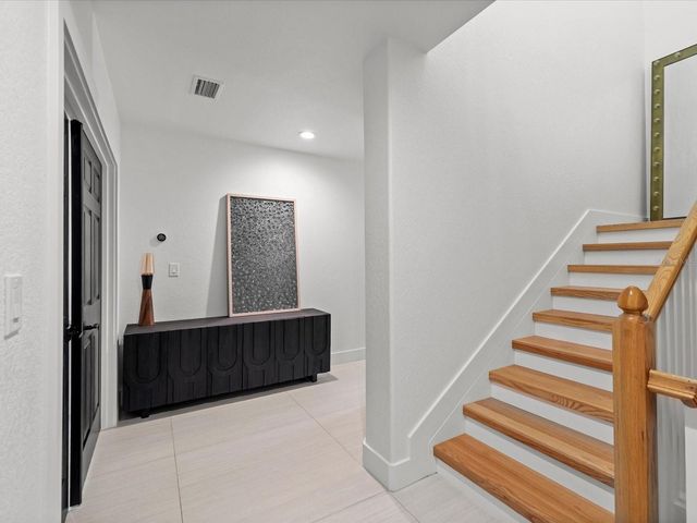 138 175TH AVENUE E, Redington Shores, FL 33708