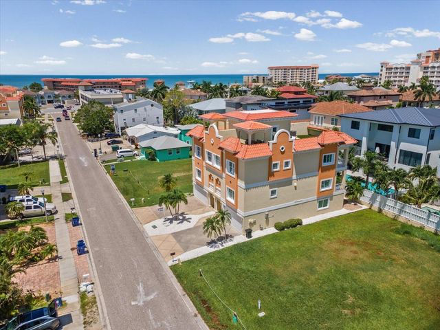 138 175TH AVENUE E, Redington Shores, FL 33708