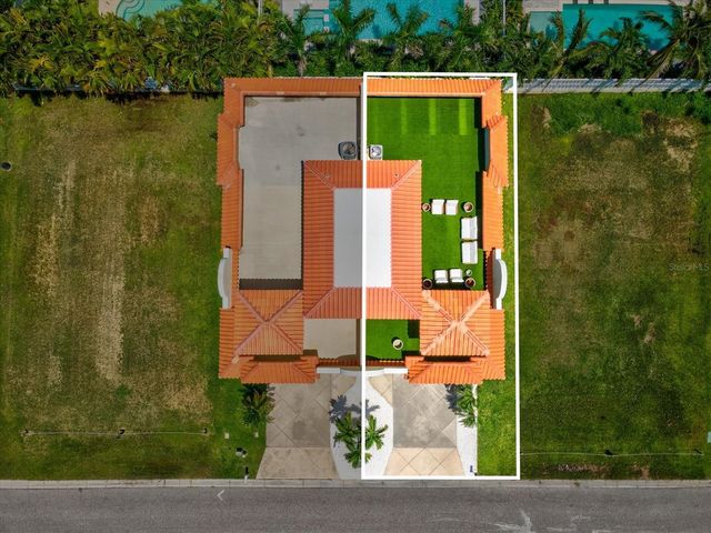 138 175TH AVENUE E, Redington Shores, FL 33708