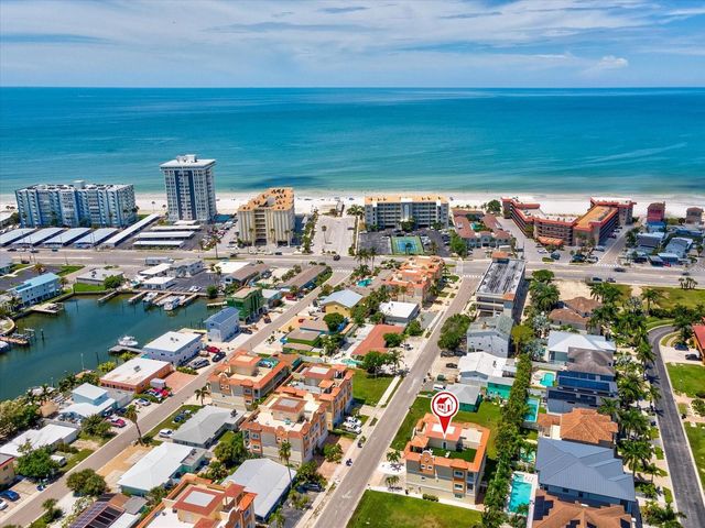 138 175TH AVENUE E, Redington Shores, FL 33708