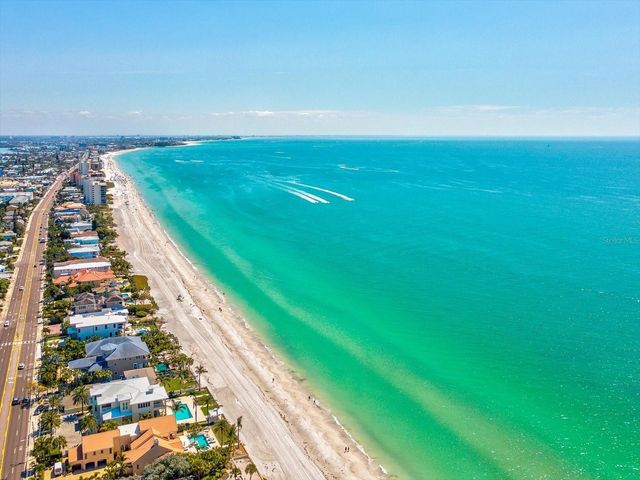 138 175TH AVENUE E, Redington Shores, FL 33708