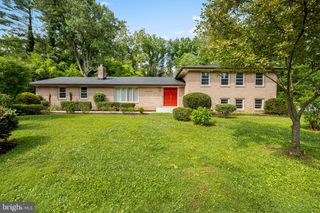 2208 FOX HUNT LN, Lutherville Timonium, MD 21093