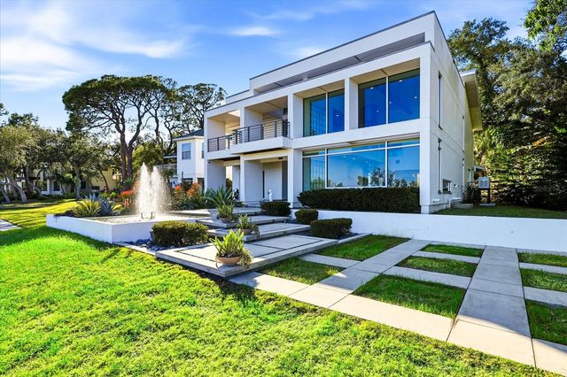 1405 N BAYSHORE DRIVE, Safety Harbor, FL 34695