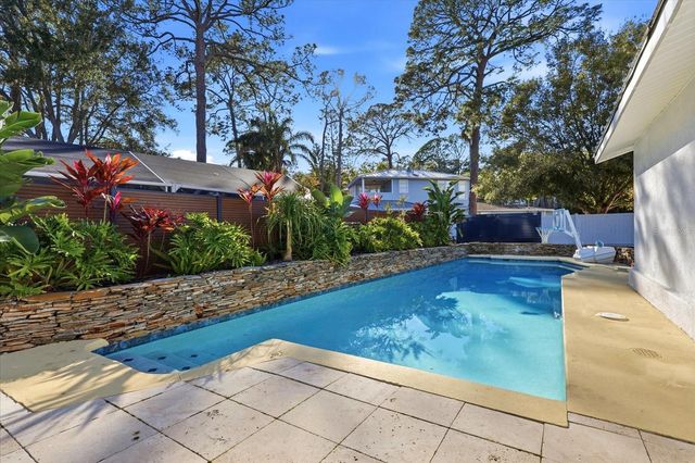 1405 N BAYSHORE DRIVE, Safety Harbor, FL 34695