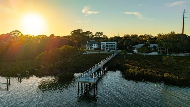 1405 N BAYSHORE DRIVE, Safety Harbor, FL 34695