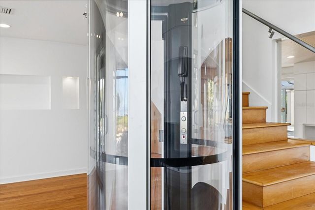 1405 N BAYSHORE DRIVE, Safety Harbor, FL 34695