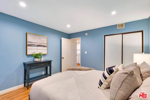 1900 Vine Street 103, Los Angeles, CA 90068