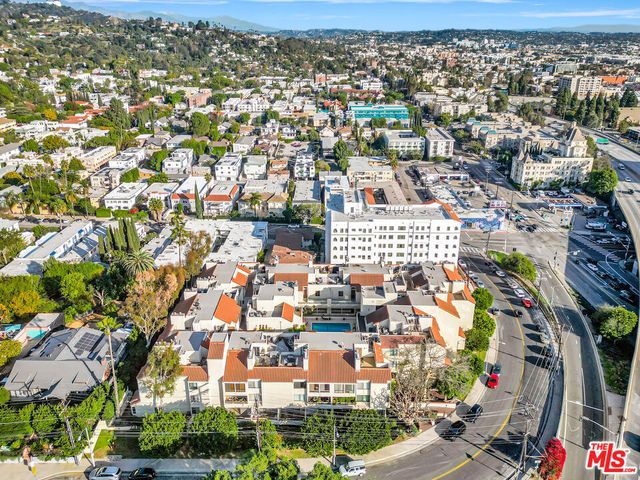 1900 Vine Street 103, Los Angeles, CA 90068