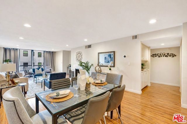 1900 Vine Street 103, Los Angeles, CA 90068