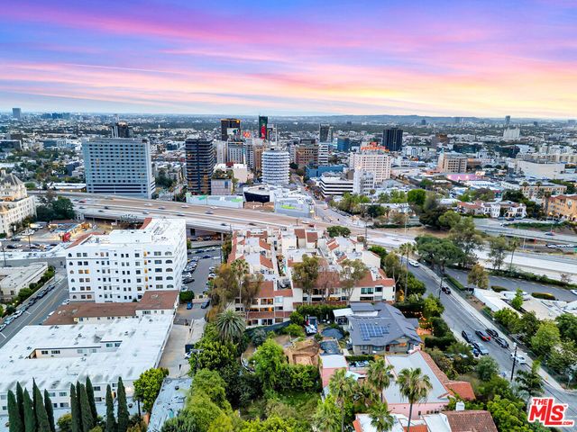 1900 Vine Street 103, Los Angeles, CA 90068