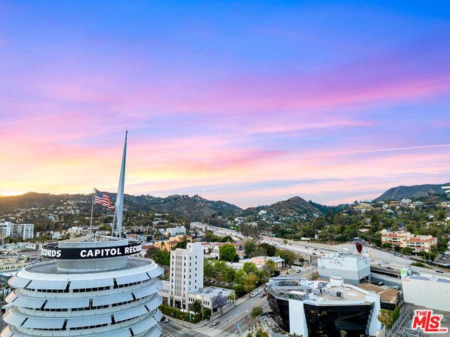 1900 Vine Street 103, Los Angeles, CA 90068