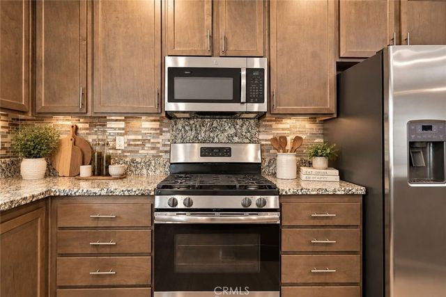 30545 Falcon Nest, Menifee, CA 92584