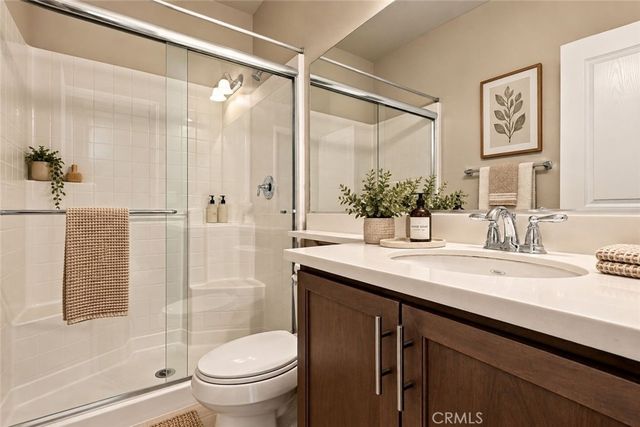 30545 Falcon Nest, Menifee, CA 92584