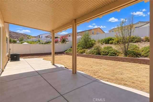 30545 Falcon Nest, Menifee, CA 92584