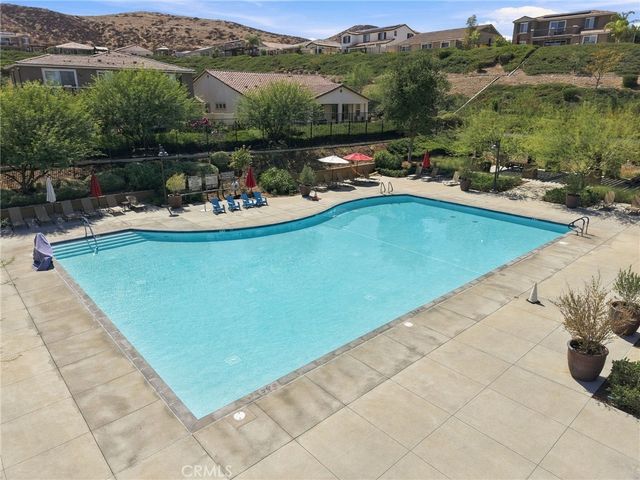 30545 Falcon Nest, Menifee, CA 92584