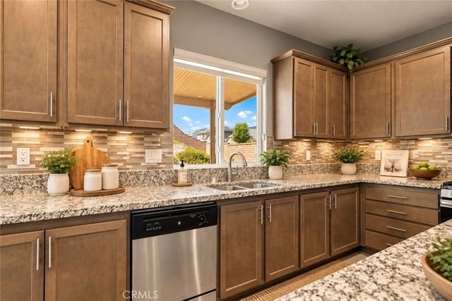 30545 Falcon Nest, Menifee, CA 92584