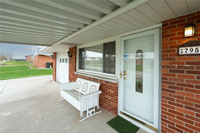 795 Spring Garden Place, Dayton, OH 45431