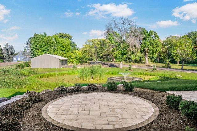 285 North Shore Drive, Minnetrista, MN 55364