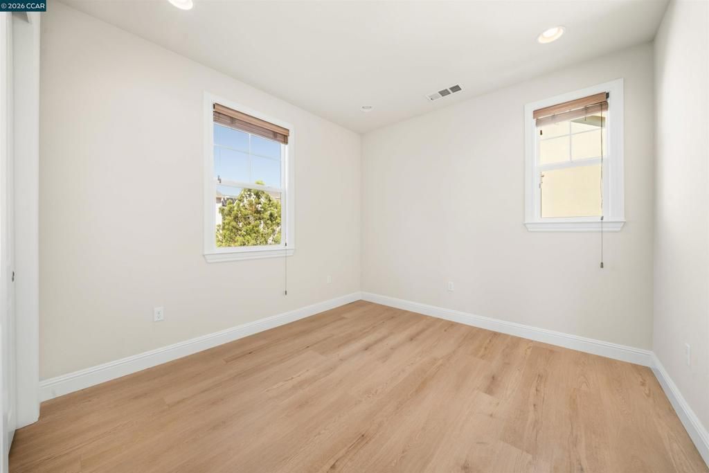 Image 15 of property listing at 4316 Sunset View Dr, Dublin, CA 94568