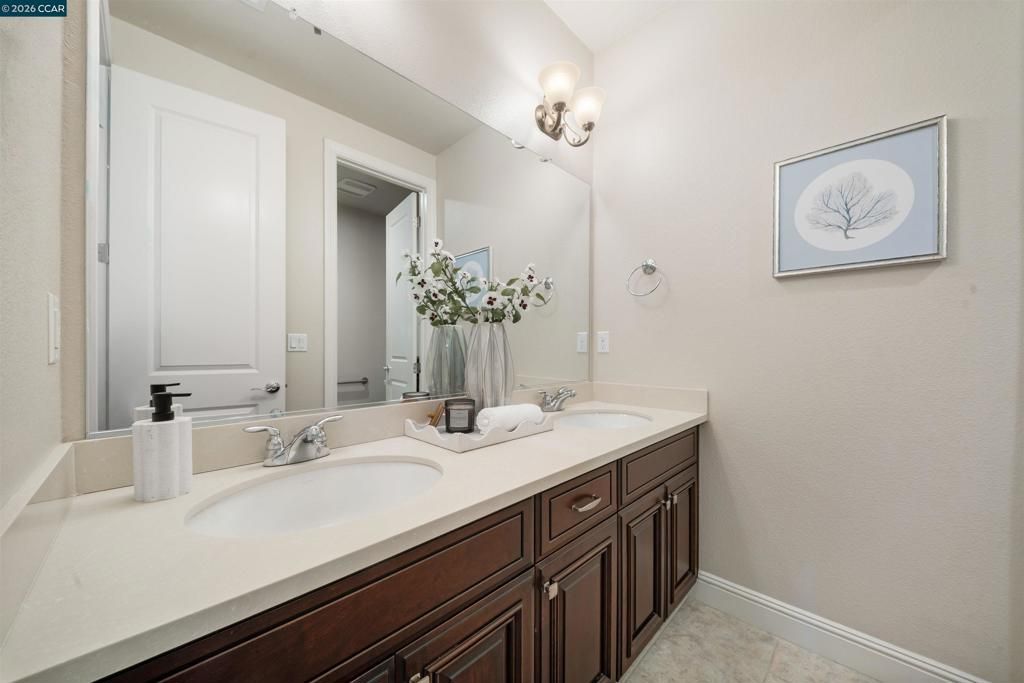 Image 17 of property listing at 4316 Sunset View Dr, Dublin, CA 94568