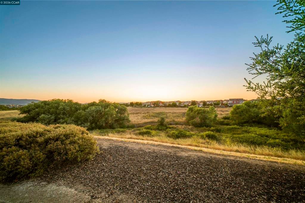 Image 20 of property listing at 4316 Sunset View Dr, Dublin, CA 94568