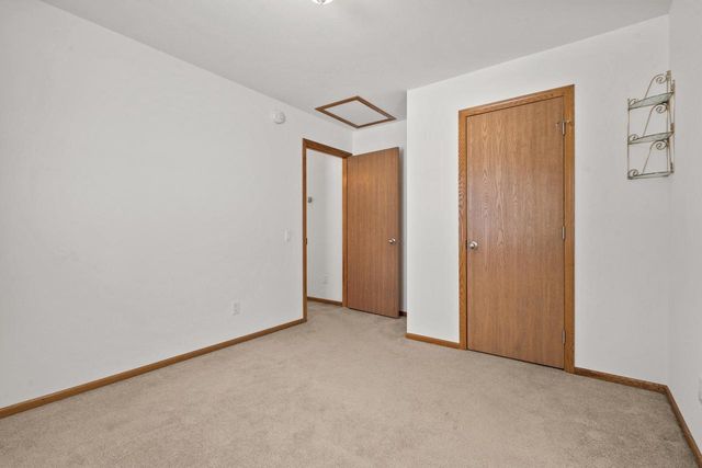 3286 COUNTY ROAD E, Omro, WI 54963