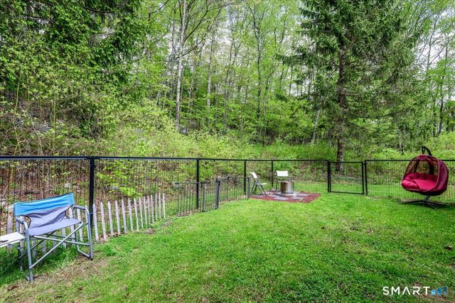 152 State Route 37, New Fairfield, CT 06812