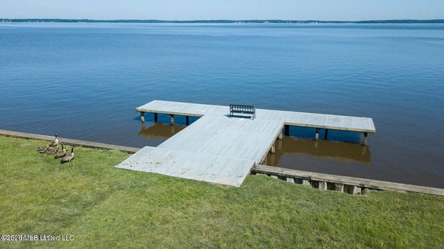 917 Bald Eagle Drive, Brandon, MS 39047